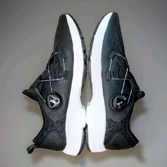 Bontrager Cadence‎ Cycling Shoe BOA L6 Dial, Women Sz 7 Black (New Was $139) - Picture 1 of 9